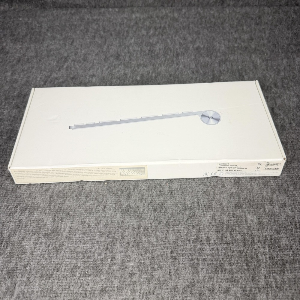 Apple Wireless Keyboard A1314 Slim Bluetooth MC184LL/B Mac Aluminum Silver